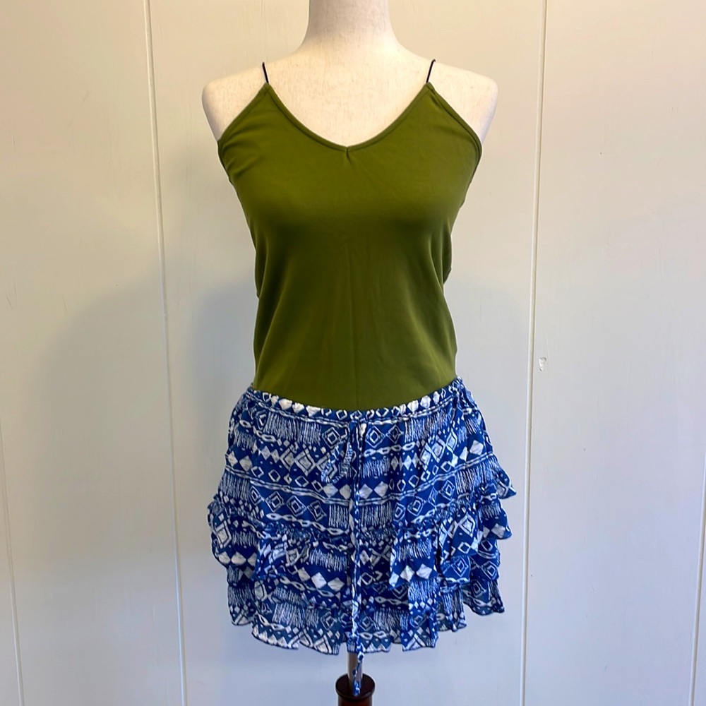 Culture Shop/ Blue and White Boho Ruffled Mini Skirt/ Size Medium/ No Flaws
